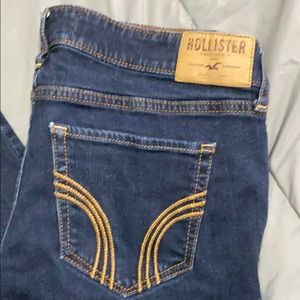 Dark wash Hollister Skinny Jeans